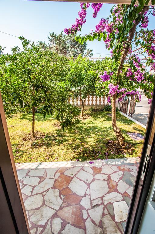Dadule Apartments Podstrana Quarto foto
